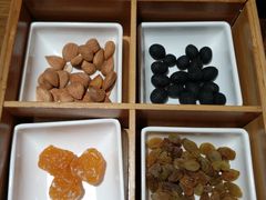 -九锅一堂酸菜鱼(新南凯德直营店)