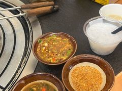 -阿山卓·野生菌火锅·纳西火塘烤肉