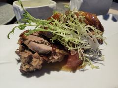 -穹六人间 people 6(岳阳路店)