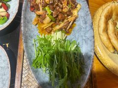 -民食香·腊排骨野生菌美食(木府店)