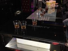 -蓝尊量贩(黄河路店)