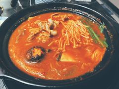 -山川小町·极番烧肉(新地假日广场店)