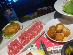 -九鼎轩脆毛肚火锅(南京东路店)