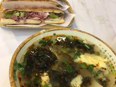 -驴世家驴肉火烧·凉皮·胡辣汤(首经贸店)