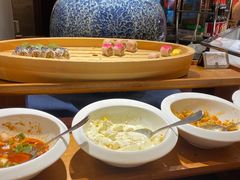 -君来湖滨饭店·玫瑰园