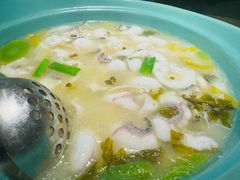 -望蓉城·古法酸菜鱼·川小馆(金桥国际店)
