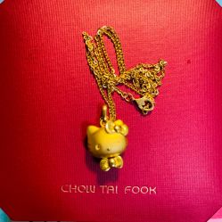 -周大福 CHOW TAI FOOK(新世界百货崇文店)