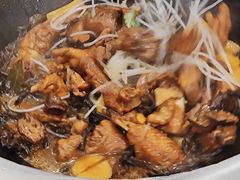 -粘豆包铁锅炖二部(温泉街店)