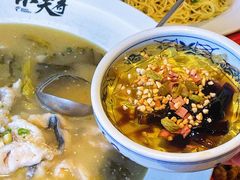 -严记小天府酸菜鱼(西四路店)