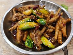 干锅姜辣凤爪-江城燕子大排档(江汉路步行街店)