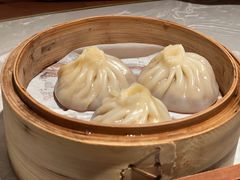 蟹粉汤包-松鹤面馆·古法焖肉面(观前店)