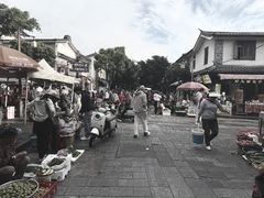 -喜洲杨记破酥粑粑