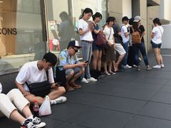 -川久保玲(大阪店)