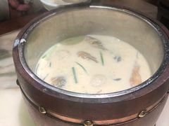 -佬麻雀·新湘菜(珠海金发购物中心店)