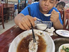 -丹水桥地锅鱼·翘嘴鲌·地方特色全鱼宴(丹江口大坝店)