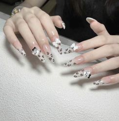 -斯馨·健康美甲美睫