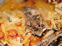 -令狐冲·炭烤活鱼(宝龙店)