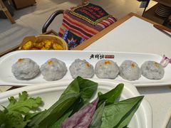 -老牌坊云南鱼豆花火锅(哈西万达店)