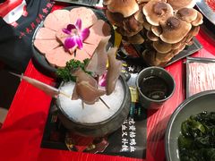 -谭鸭血老火锅(漳州路店)