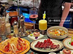 -Mogul Eatery·大亨餐酒馆