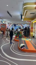 -乐多星球潮玩中心(沈阳嘉里城店)