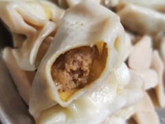 牛肉灌汤包-金城包子牛肉灌汤包(台东四路店)