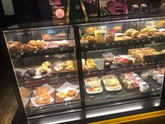 -星巴克臻选(周浦万达店)