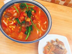 至尊鲜茄牛肉面-陈八两面家(华孚写字楼店)