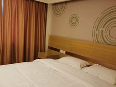 -格林豪泰酒店(北京北苑路北地铁站航空总医院店)