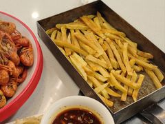 -老东镇啤酒屋海鲜加工·蒸汽海鲜·海鲜烧烤(台东店)