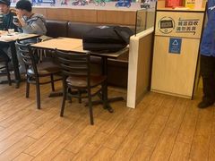 -达美乐比萨(朝阳路店)