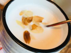 -玛格萝妮(汇智国际商业中心店)