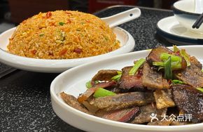 Fern Bar Stir-fried with Air-dried Pork