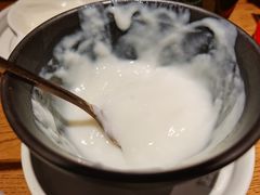 蝶泉米布-云海肴·汽锅鸡·云南菜(高德置地店)