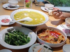 -嫩芽 ·地道重庆菜(十八梯露台夜景店)