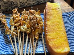 烤面包片-小二楼炖肠