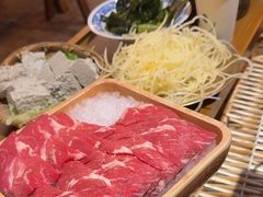 -旧街市鲜货老火锅(大光路店)