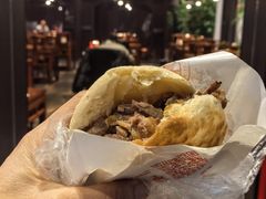 肉掺焖子驴肉火烧-第一家驴肉(红木城店)