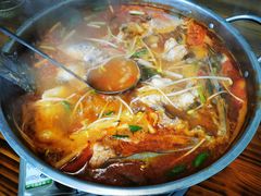 酸汤鱼-古城苗家土菜馆(河景餐厅店)