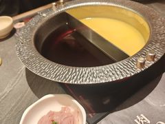 -牛YO寿喜烧·铁板烧和牛火锅自助(市府恒隆店)