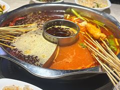 -佰人王串串香火锅(洋珠巷店)