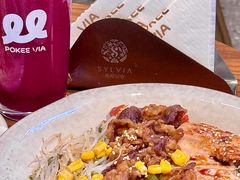 -POKEE VIA&Brunch·维娅(重庆来福士店)