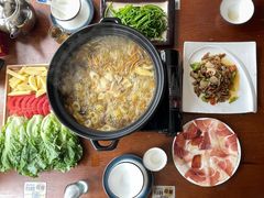 -宣威山野人家·云南菜·菌火锅(金碧店)