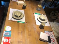 -临界音乐酒馆·小龙虾·江湖菜(华熙LIVE·鱼洞店)
