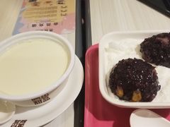 -满记甜品(优客百盛店)