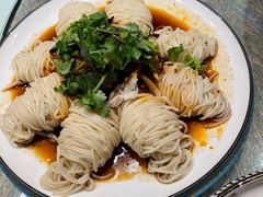 -巴特餐饮6加1音乐餐吧·新疆菜