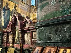 -滴血救世主教堂