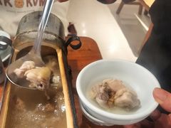 -老街坊餐吧