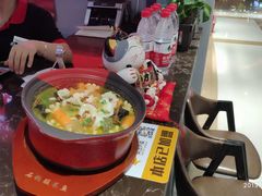 -周鱼小馆石锅酸菜鱼(活力汇店)