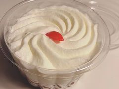 -红宝石·鲜奶小方·海派西点房(莘庄龙之梦店)